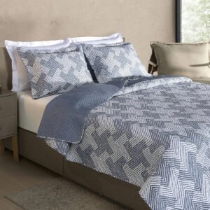 Kit Cobre Leito Colcha Casal 3 Peças Boutis Dupla Face Porta Travesseiro Aba Americana Chevron Azul