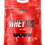 Whey 100% Pure Pouch Morango 900g Integralmedica – 21g de Proteína para Hipertrofia e Recuperação Muscular