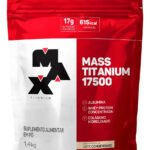 Suplemento em pó Max Titanium Mass Titanium Refil 17500 carboidratos Mass Titanium Refil 17500 sabor leite condensado em sachê de 1.4kg