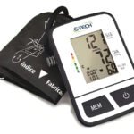 Aparelho de medir pressão digital de braço G-tech BSP11 cor branco com preto