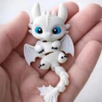 Chaveiro Como Treinar Seu Dragão Articulado 3d Cor Branco