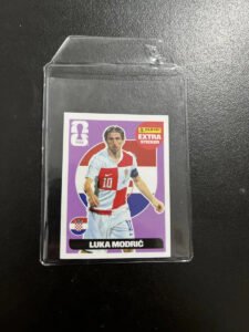 Figurinha Luka Modrić Extra Legend Lilás