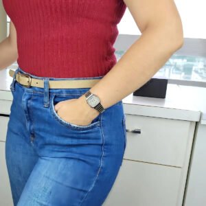 Relógio Casio Mini Vintage Feminino Prata La670wa-7df Cronometro calendário alarme Prateado