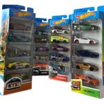 Kit Com 5 Carrinhos Hot Wheels Não Repetidos Verde-escuro