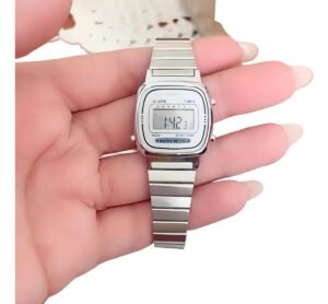 Relógio Casio Feminino La670 Cinza Vintage Tamanho Mini